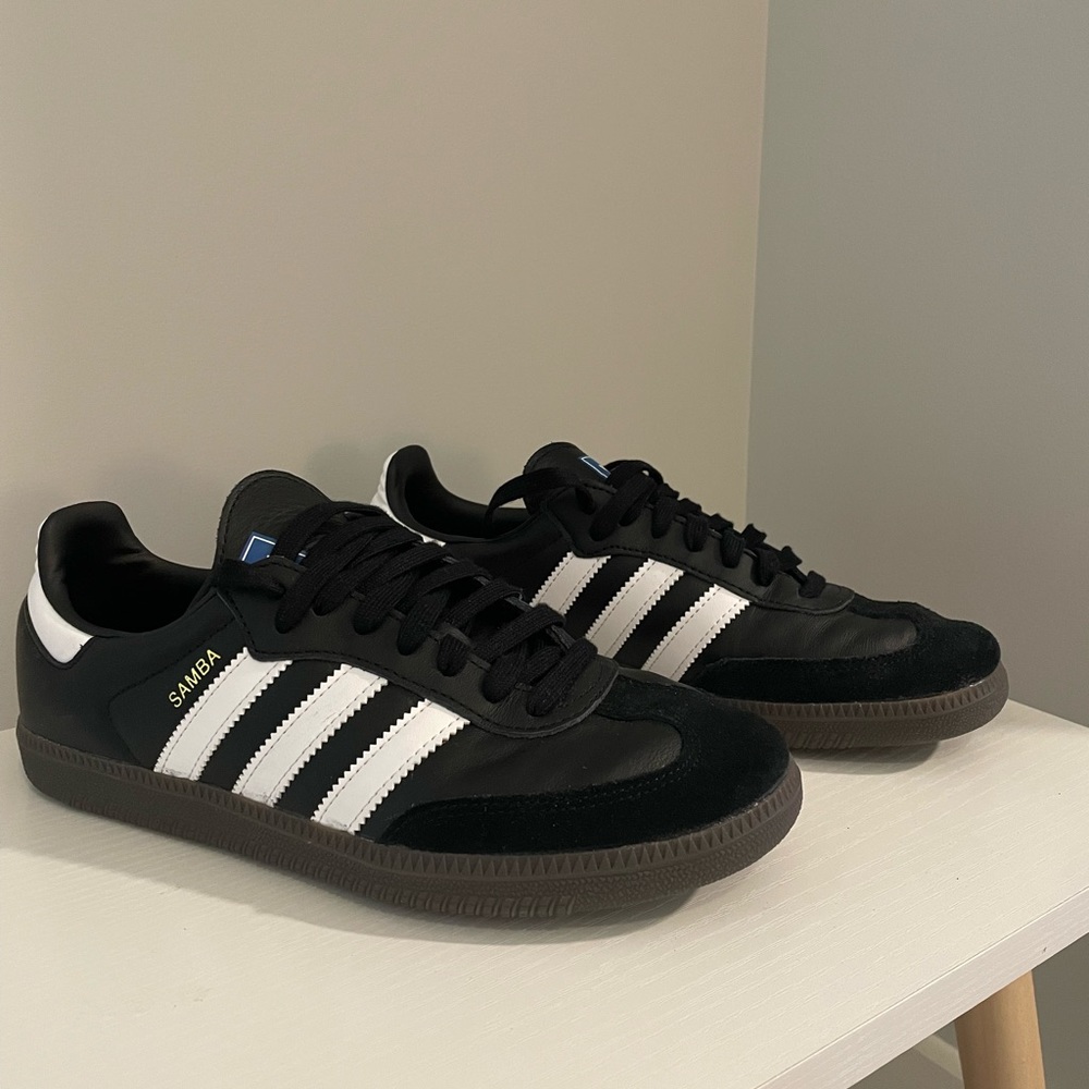 Adidas Sambas
